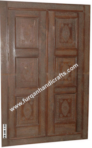 Classic Hand-Carved Wooden Double Door – FH-DR-539